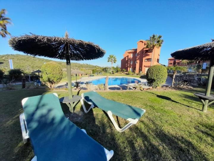 Apartamento Espacioso Muy Tranquilo Con Piscinas Y Jardines Cercano A La Playa Estepona Buitenkant foto