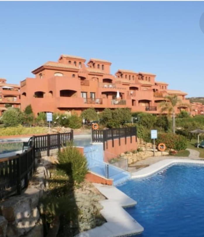 Apartamento Espacioso Muy Tranquilo Con Piscinas Y Jardines Cercano A La Playa Estepona Buitenkant foto